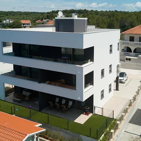M Apartment